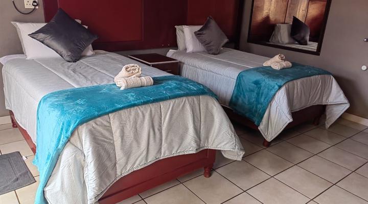 Kgakgamela Road Lodge