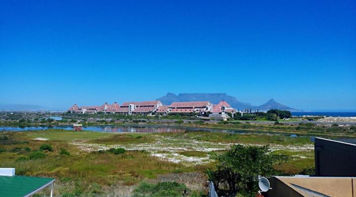 Peach on Beach Boutique Guesthouse