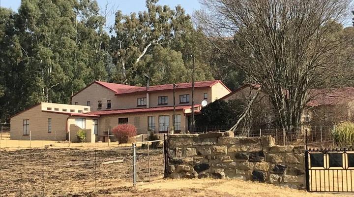 Mvemve Lodge at GrootPoort