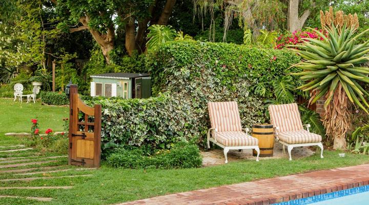 La Pension Guest House