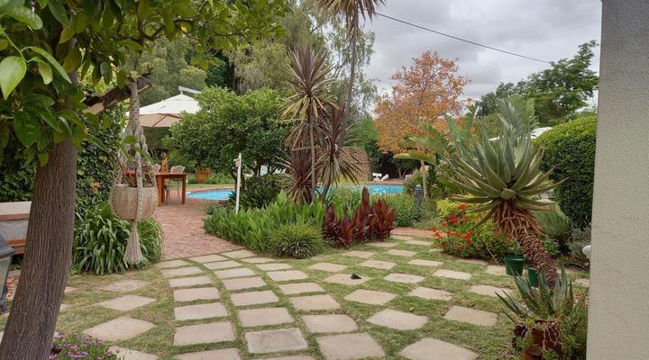 La Pension Guest House