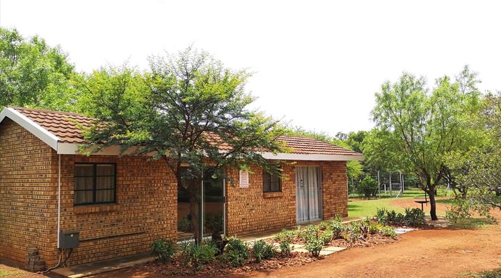 Avontuur Gastehuis en Kampterrein