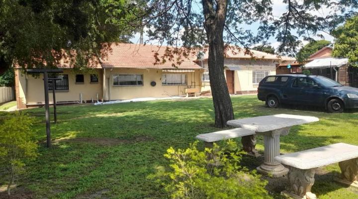 The Rose Self Catering Apartments