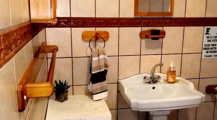 Absolute Safari Guest Lodge