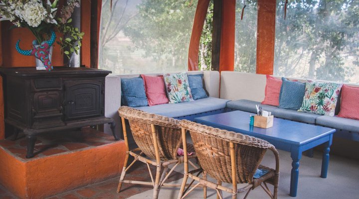 The Blue Cow Barn - Boutique Farm Accommodation 