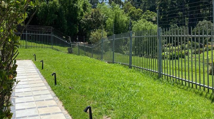 96 Meent Guest House