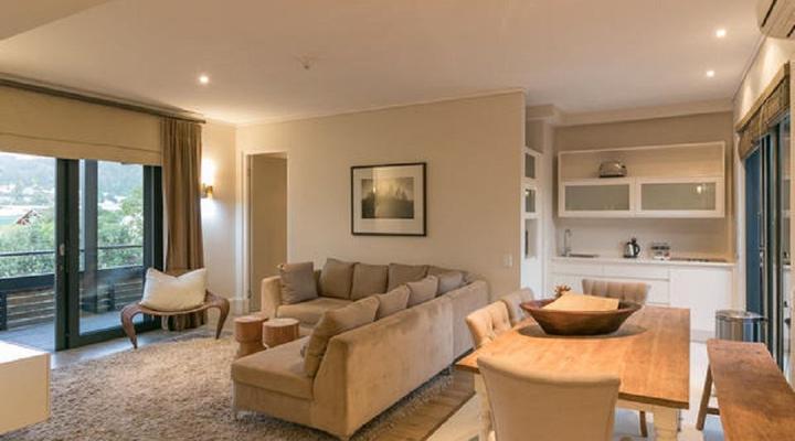 213 The Gallery Luxury Apartments