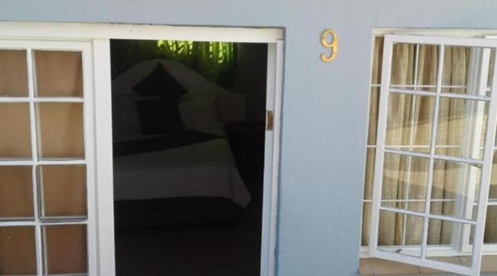 The Planes Guest House