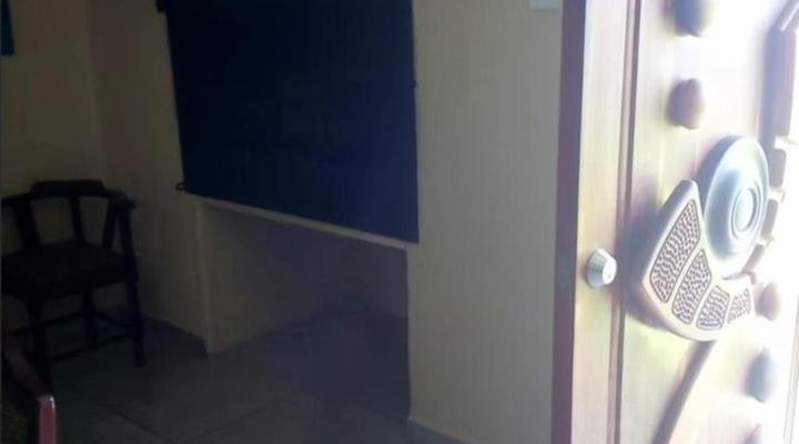 Spoelklippie Guesthouse (Whole house & Whole Flat)