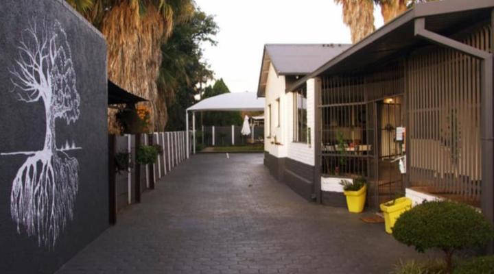 464 On 22nd Ave Guesthouse