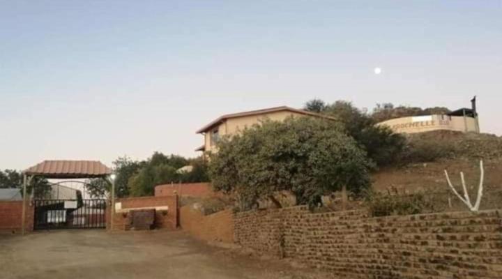 La Rochelle Guest House