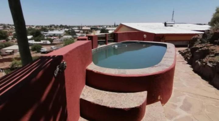 La Rochelle Guest House