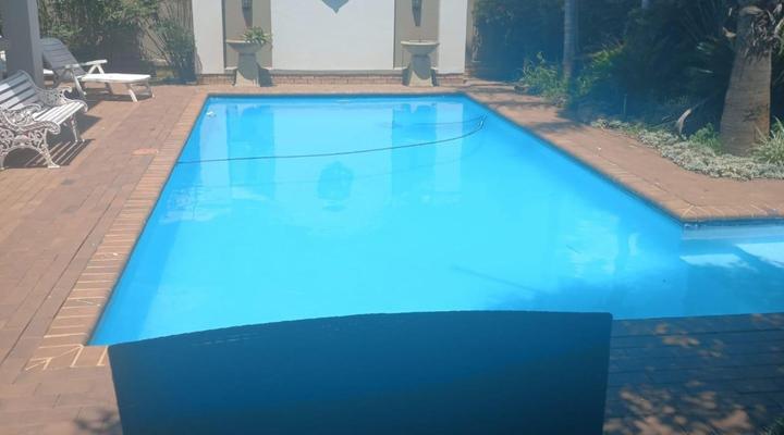 Liza's Cottage Guesthouse