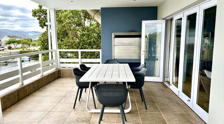 Waterways on Thesen Islands