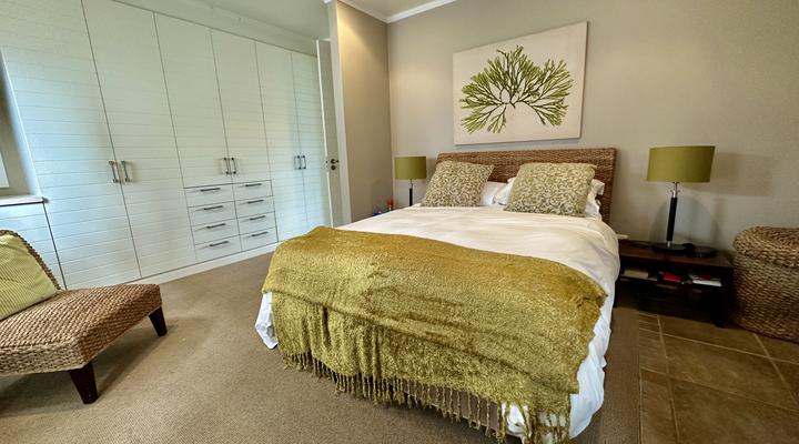 Waterways on Thesen Islands