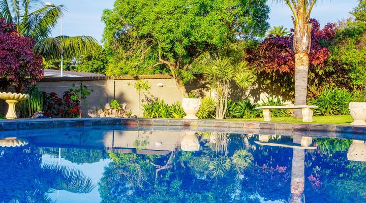 Lalapanzi Guest Lodge