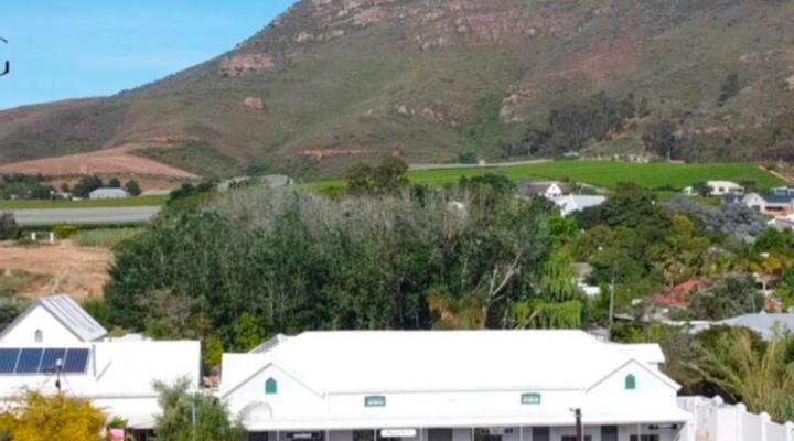 Kasteelberg Place | Stay