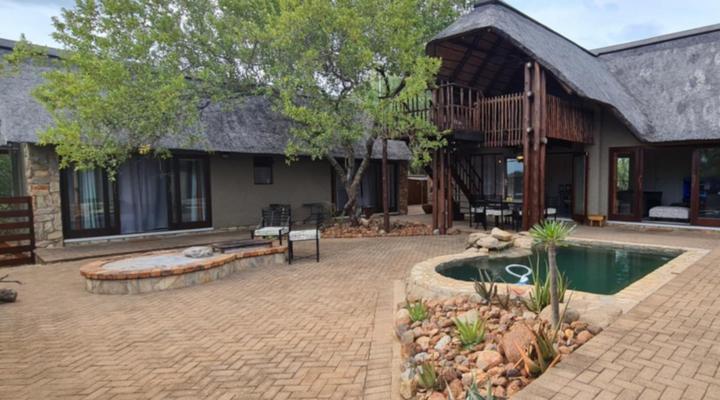 Hoedspruit Bush Stay