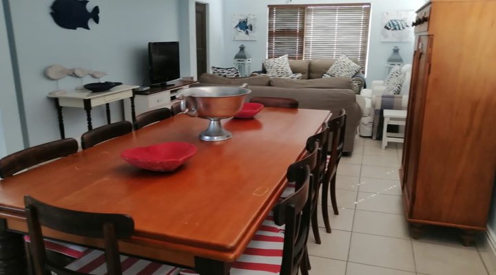 Struisbaai Beach House 