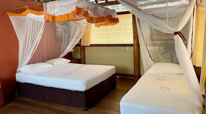 Barry's Beach Resort