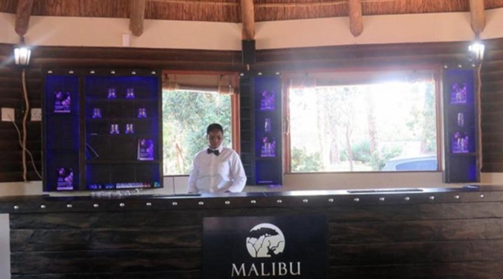 Malibu Country Lodge