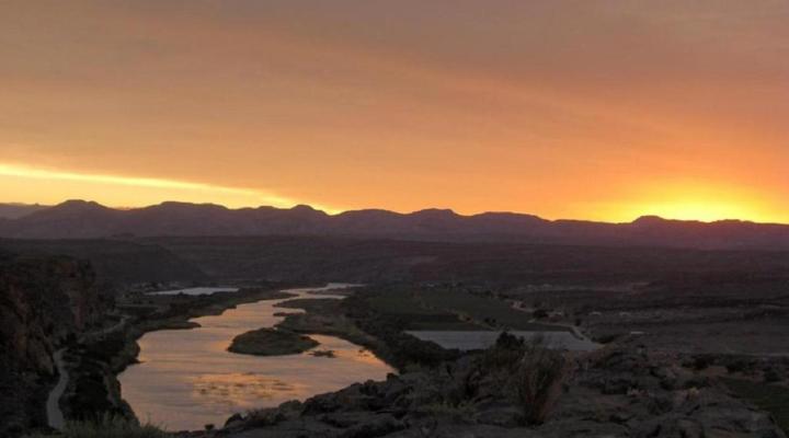 Frontier River Resort