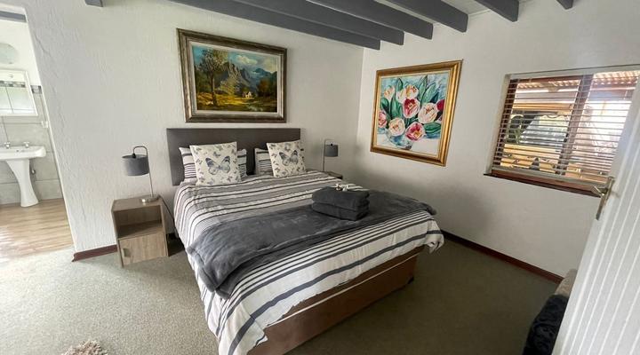 DullVino Cottage @ Critchley