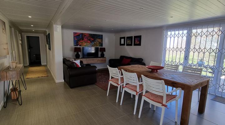 DullVino House Dullstroom