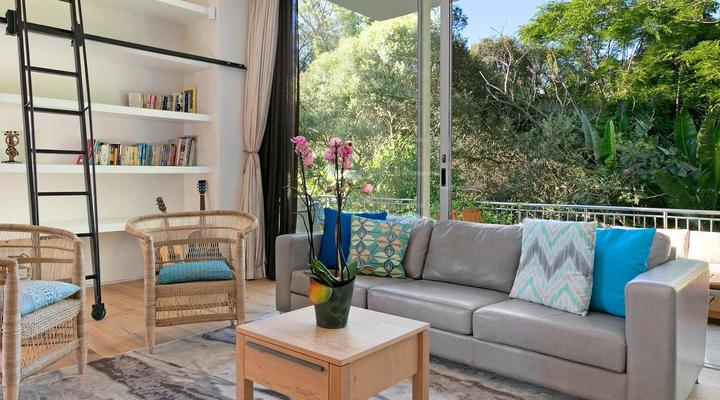 The Grange 11 by HostAgents