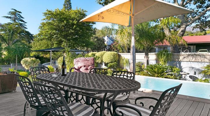 Trengove Manor by HostAgents