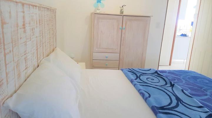 Mainstay - Pet Friendly