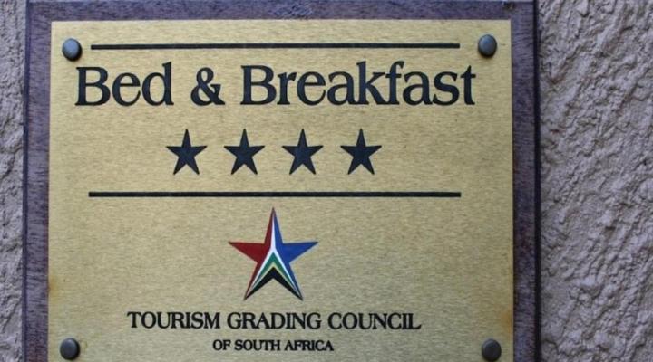 The Maple Village Guest Lodge B & B