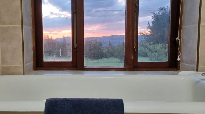 Zonderntwyfel Barnhouse Drakensberg Mountain Retreat and Self-catering