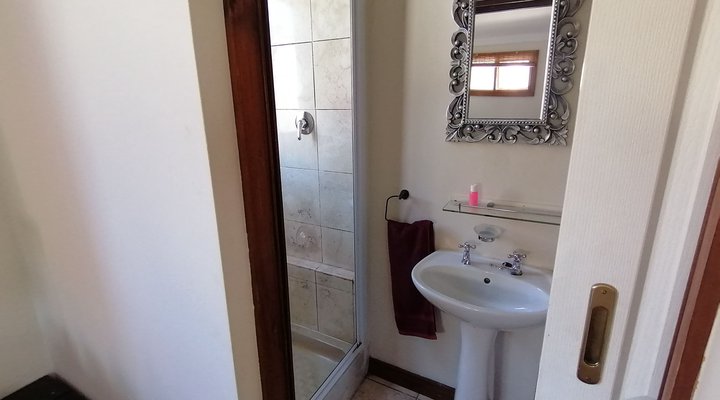 Swiss Cottage Guest House