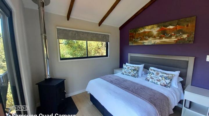 Birdsong Cottages Number Ten Poplar Drive