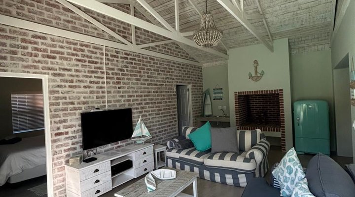Struisbaai Beach House 