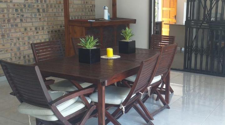 Vee and Tee Guest House