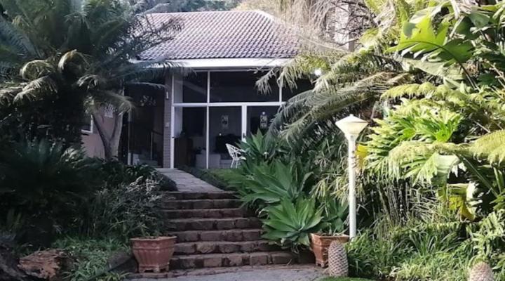 20 on 4th Luxury Upmarket Guesthouse