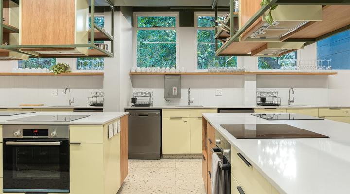 NEIGHBOURGOOD EAST CITY