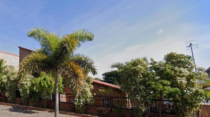 Flamboyant Apartments