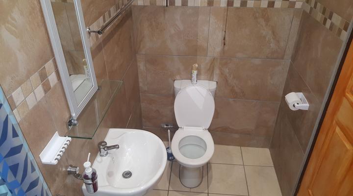 Kadichueni GuestHouse