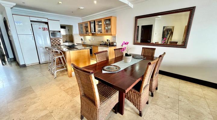 Sands Beach Breaks Manor On Main Beach Ballito