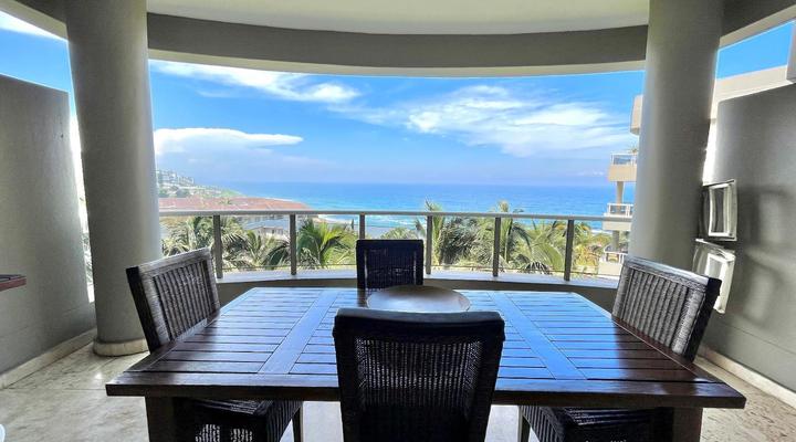 Sands Beach Breaks Manor On Main Beach Ballito