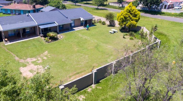 NN Jacaranda Guesthouse