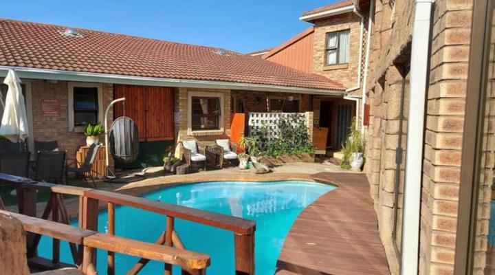 Le Chef BnB and Caterers