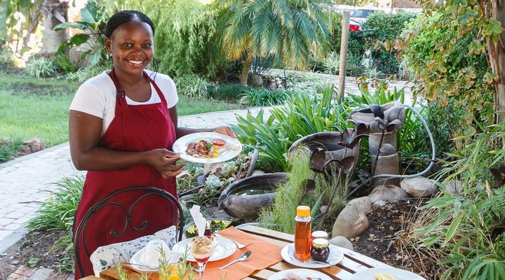 GuBas De Hoek meet eat sleep