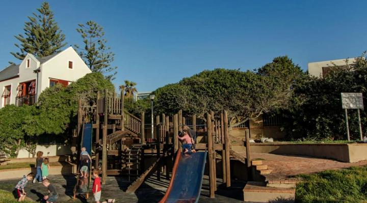 Blaauw Village Luxury Boutique Guest House