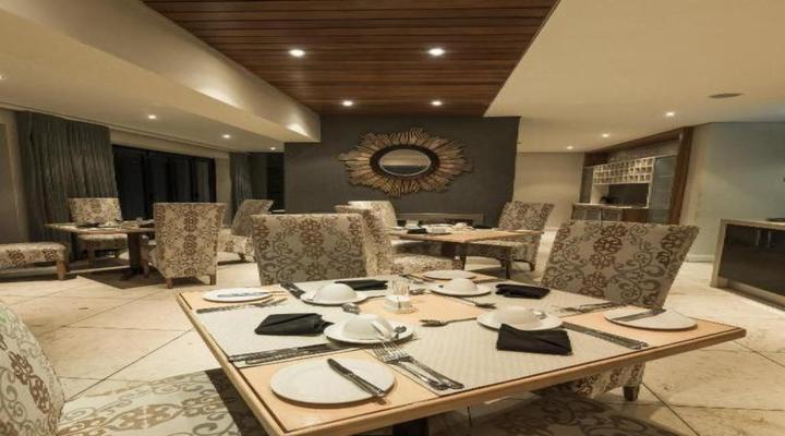 Isango Gate Boutique Hotel