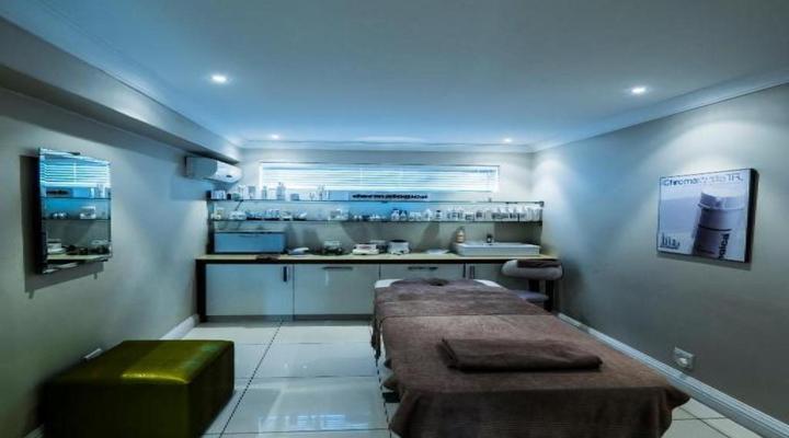 Isango Gate Boutique Hotel