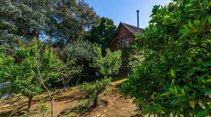 Orchard Cottage at Devon Castle